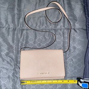 MICHAEL KORS Blush Pink Crossbody Bag LIKE NEW!